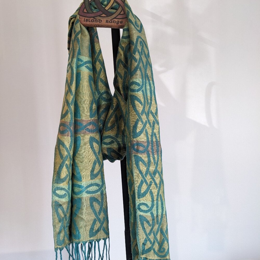 NWT Celtic Pashmina - Mulligans Ireland Achill